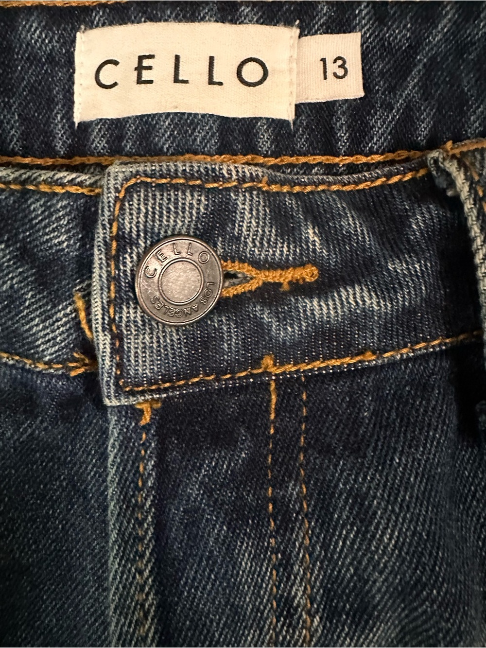 Cello Distressed Straight Leg Cropped Jeans Size 13 High Rise Raw Hem - Picture 4 of 8